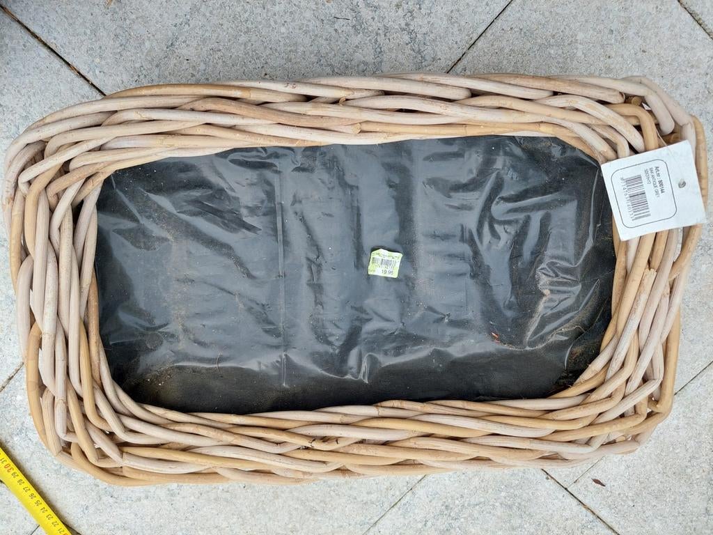 Rieten bloembak. Nieuw, Ophalen of Verzenden, Nieuw, Hout, Tuin