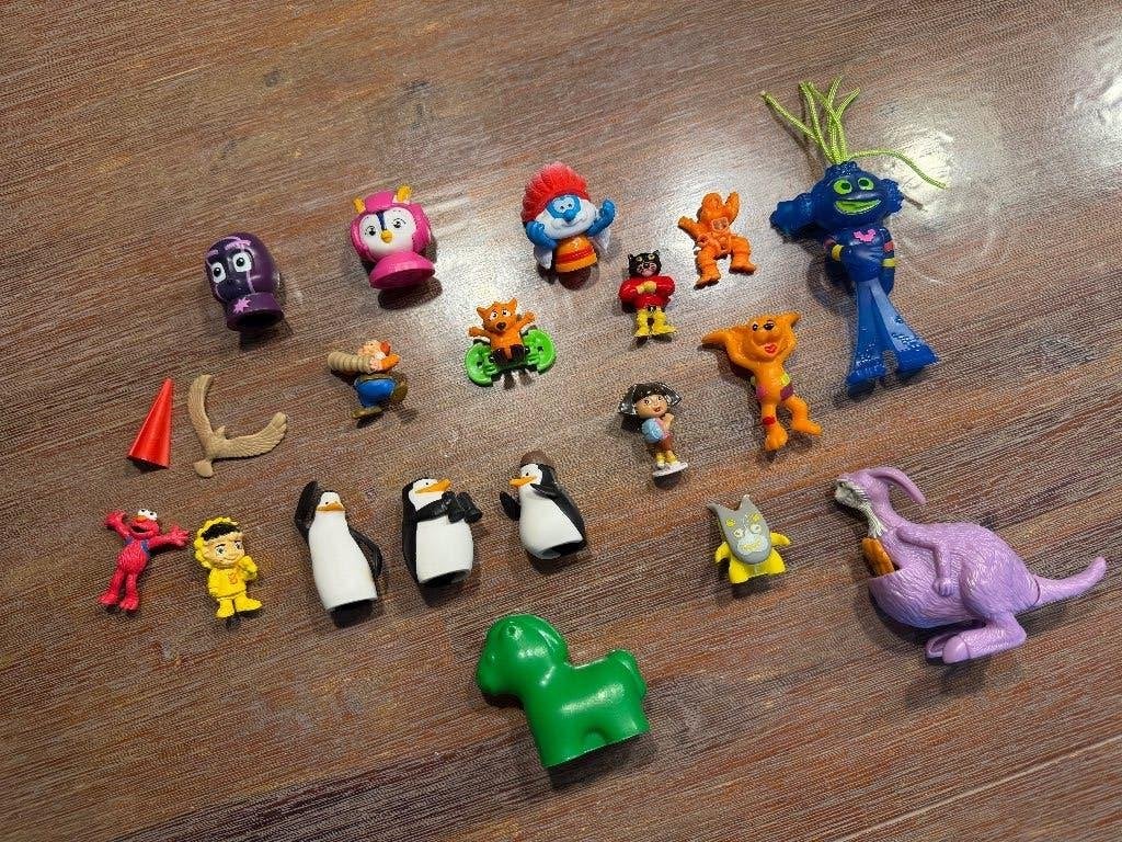 Poppetjes figuurtjes Sesamstraat Smurf pinguïns, Verzamelen, Poppetjes en Figuurtjes, Ophalen of Verzenden, Zo goed als nieuw