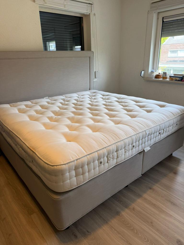 VI Spring Hotel Superb Boxspring Combinatie 200x200, Ophalen, Tweepersoons, Zo goed als nieuw, Overige maten