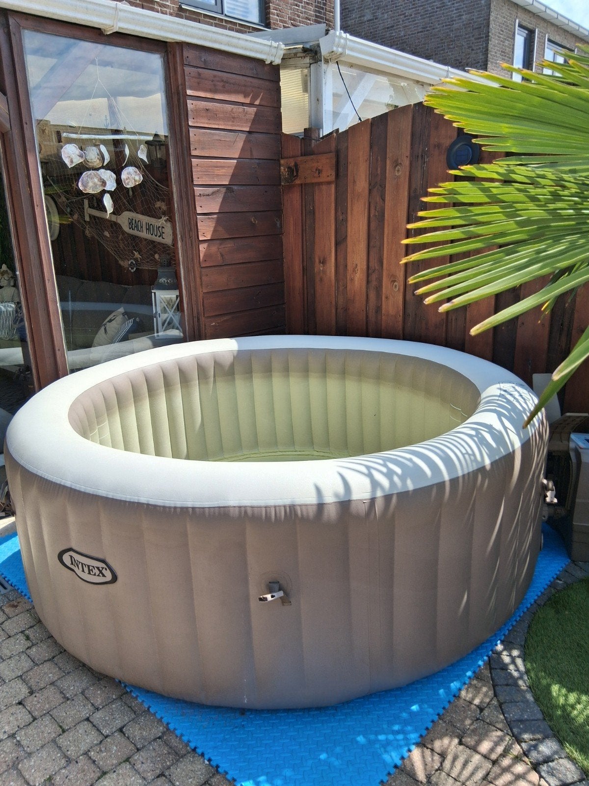Opblaasbaar intex jacuzzi, Ophalen of Verzenden, Gebruikt