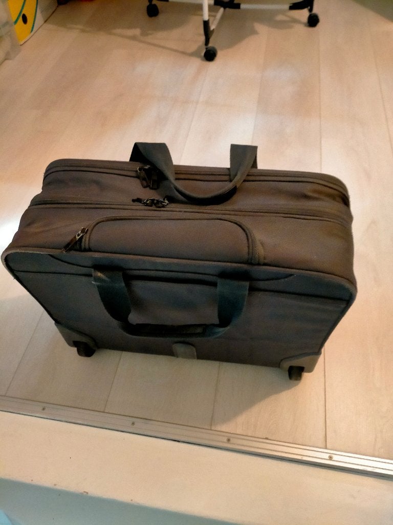 Samsonite Rolkoffer - Compact en Handig, Ophalen, 40 tot 60 cm, Wieltjes, Gebruikt