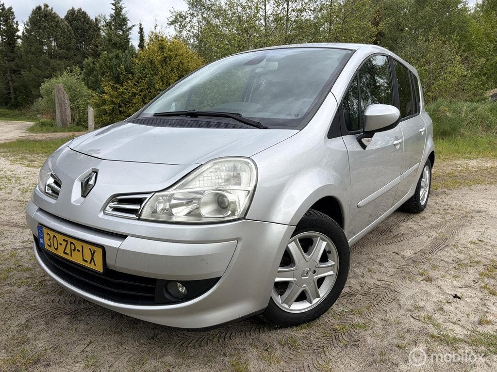 Renault Modus 1.2 TCE Dynamique Nette Auto!, Voorwielaandrijving, Gebruikt, Zwart, 4 cilinders