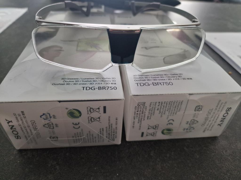 Te koop Sony 3D brillen TDG - BR750, Ophalen of Verzenden, Zo goed als nieuw, Overige typen
