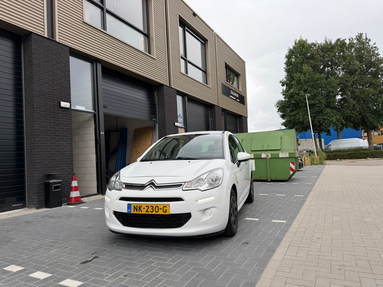 Citroën C3 1.2 VTi Business | Cruise Control | Airco | LED, Auto's, Voorwielaandrijving, 31 €/maand, 1199 cc, Wit