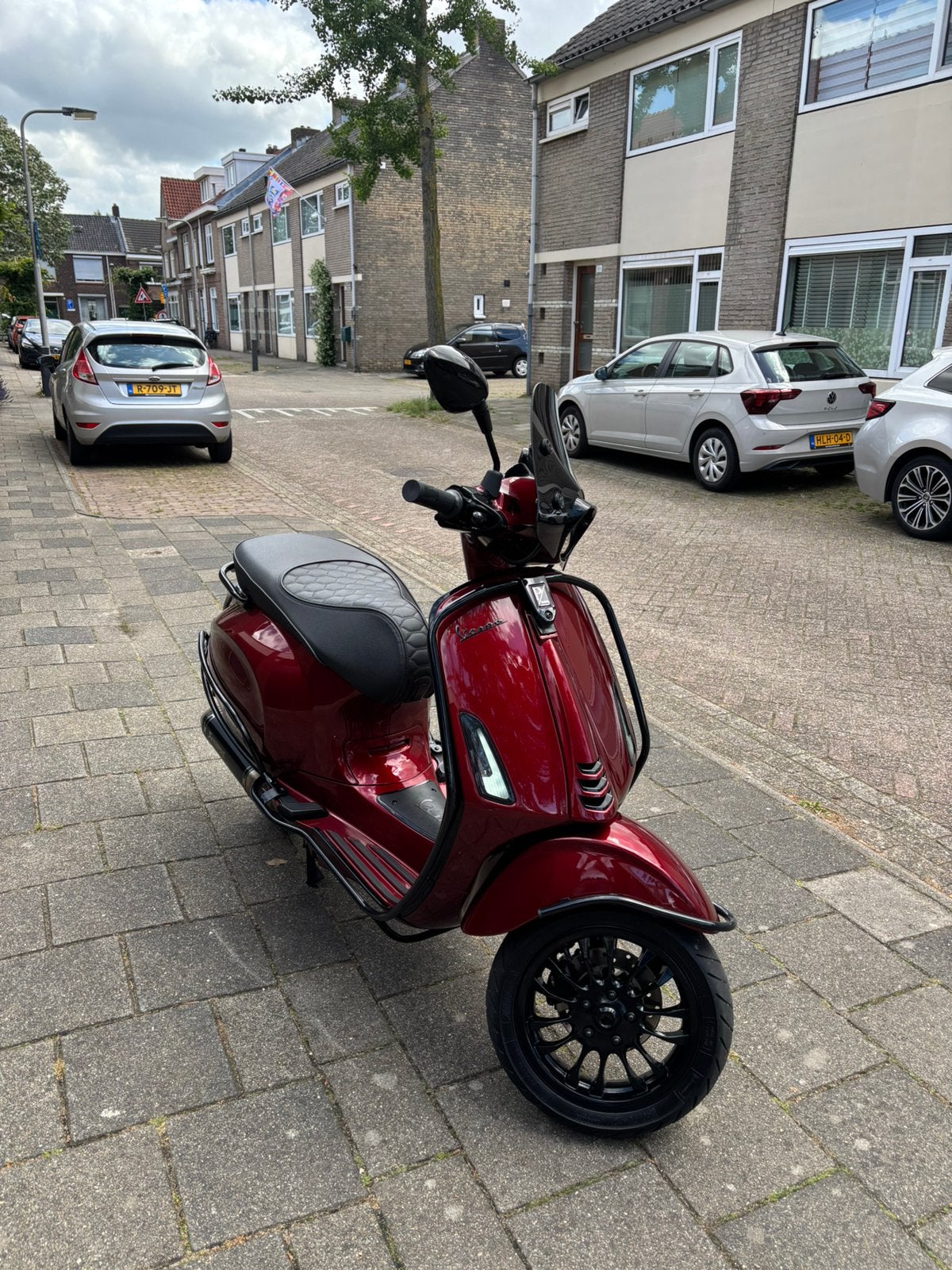 Vespa Sprint 80cc iget Akrapovic, Fietsen en Brommers, Scooters | Vespa, Ophalen, Overige modellen, Zo goed als nieuw, 80 cc