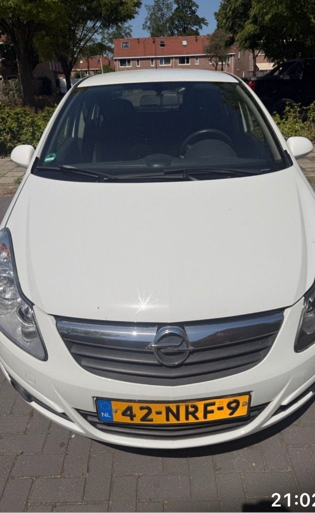 Opel Corsa 1.4 16V 5D AUT 2010 Wit, Auto's, Opel, Particulier, Corsa, ABS, Alarm, Bluetooth, Boordcomputer, Climate control, Cruise Control