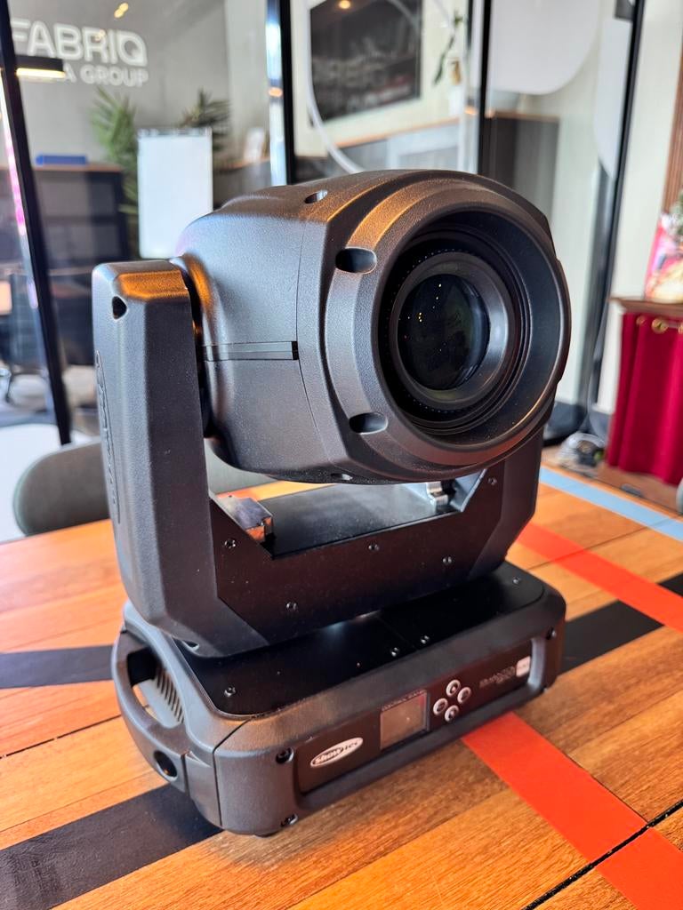 Showtec Phantom Spot 100 - 8x, Muziek en Instrumenten, Licht en Laser, Ophalen, Zo goed als nieuw, Licht