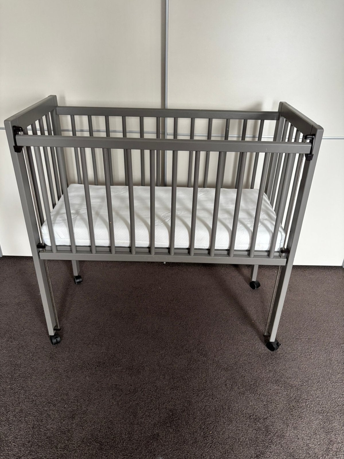 Co-sleeper / ledikantje, Kinderen en Baby's, Babywiegjes en Ledikanten, Zo goed als nieuw, Wieg, Ophalen