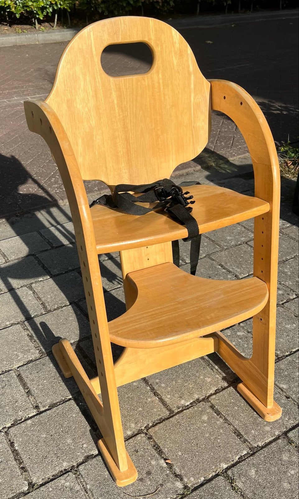 Tiamo verstelbare Kinderstoel, Kinderen en Baby's, Ophalen, Gebruikt, Meegroeistoel, Gordel(s)