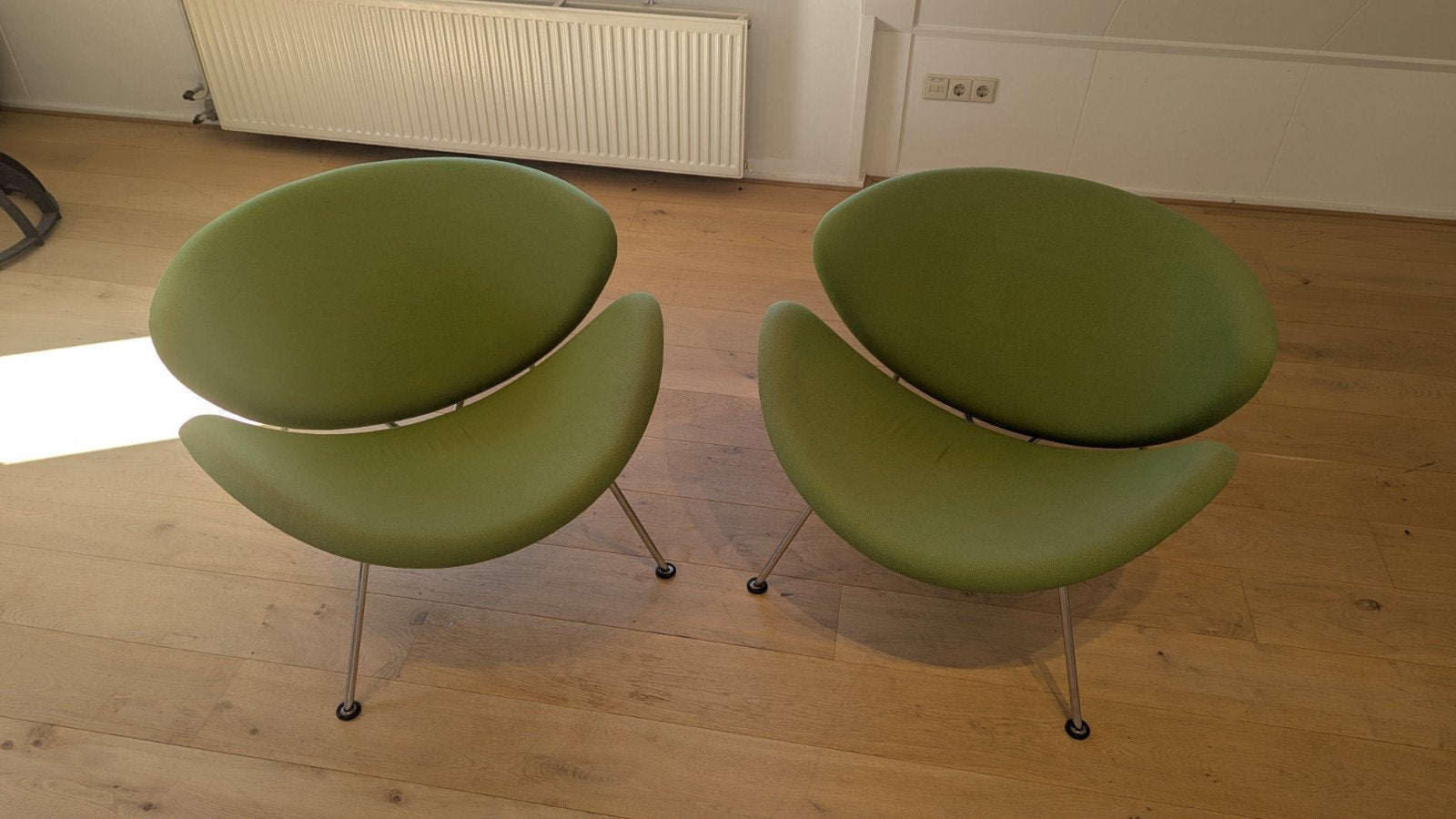 2 Groene Artifort Orange Slide  feautuils, Huis en Inrichting, Modern design, Gebruikt, Twee, Overige kleuren