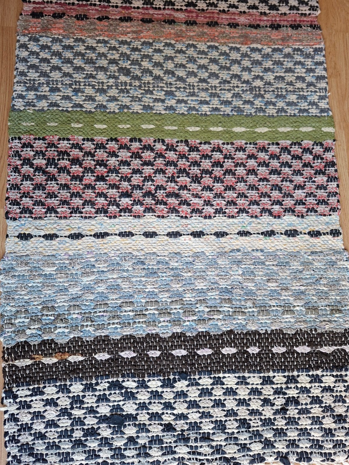 Zweeds vintage voddenkleed - 74x280 cm, Huis en Inrichting, Stoffering | Tapijten en Kleden, Zwart, Gebruikt, 200 cm of meer, Rechthoekig