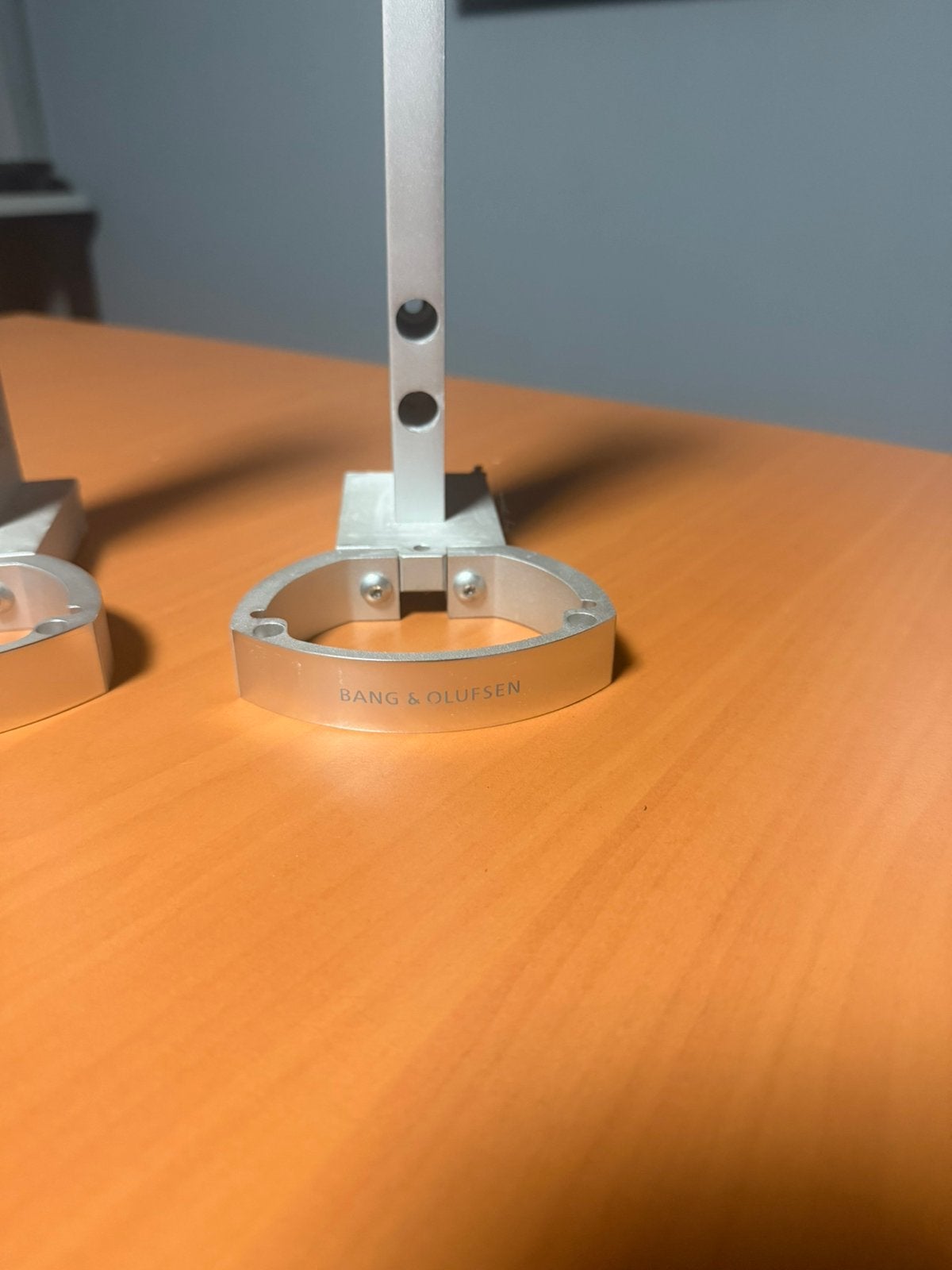 Bang en olufsen muurbeugels, Ophalen, Zo goed als nieuw, Overige merken