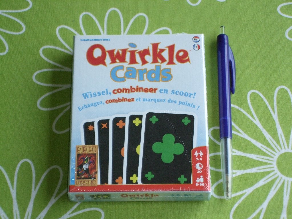 Nieuw in seal: Qwirkle cards - Wissel, combineer en scoor!, Een of twee spelers, Ophalen of Verzenden, Nieuw