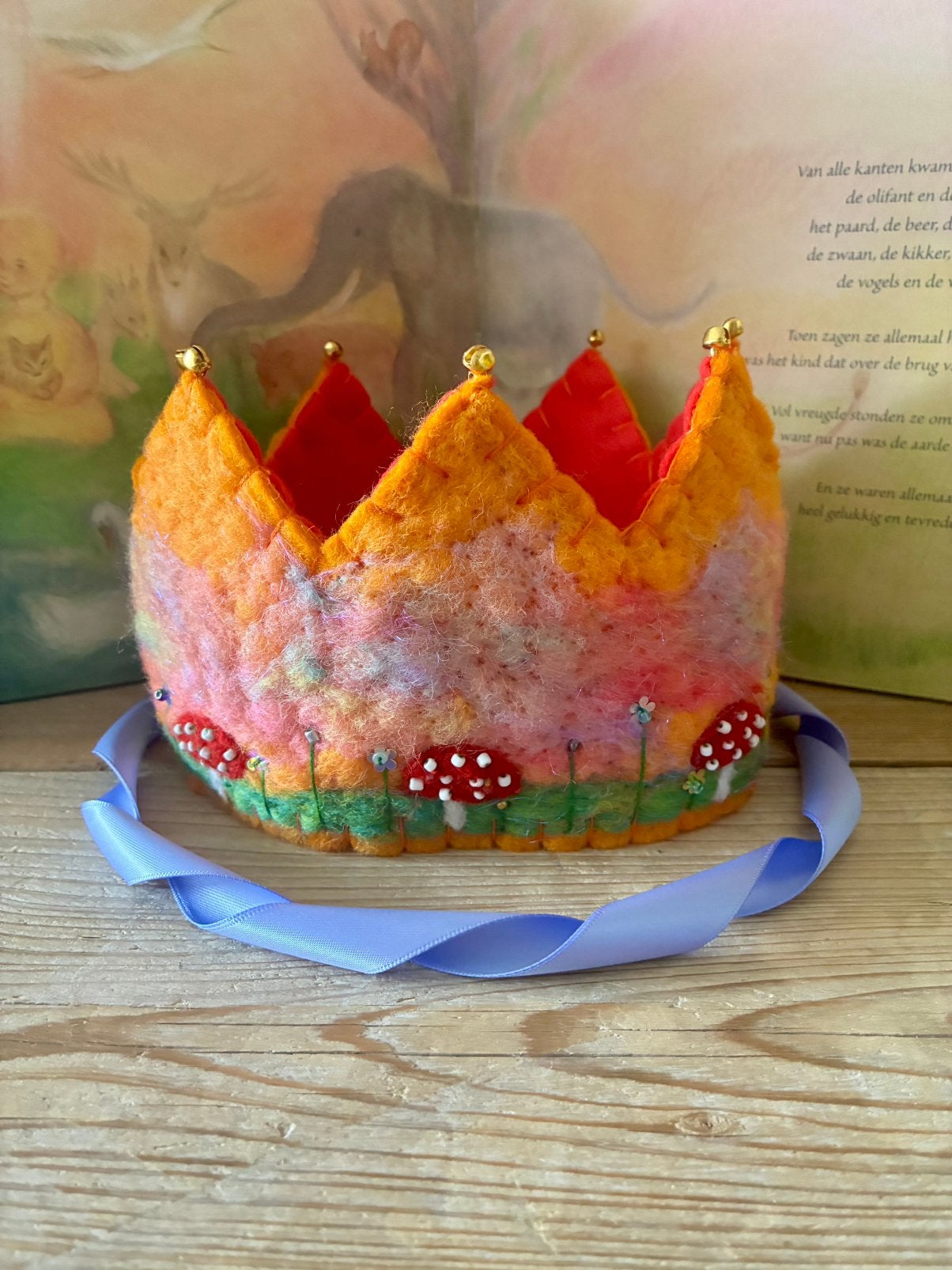 Waldorf Vilten Kroon met Glitters en Lint - Handgemaakt, Verzenden, Nieuw, Jongen of Meisje