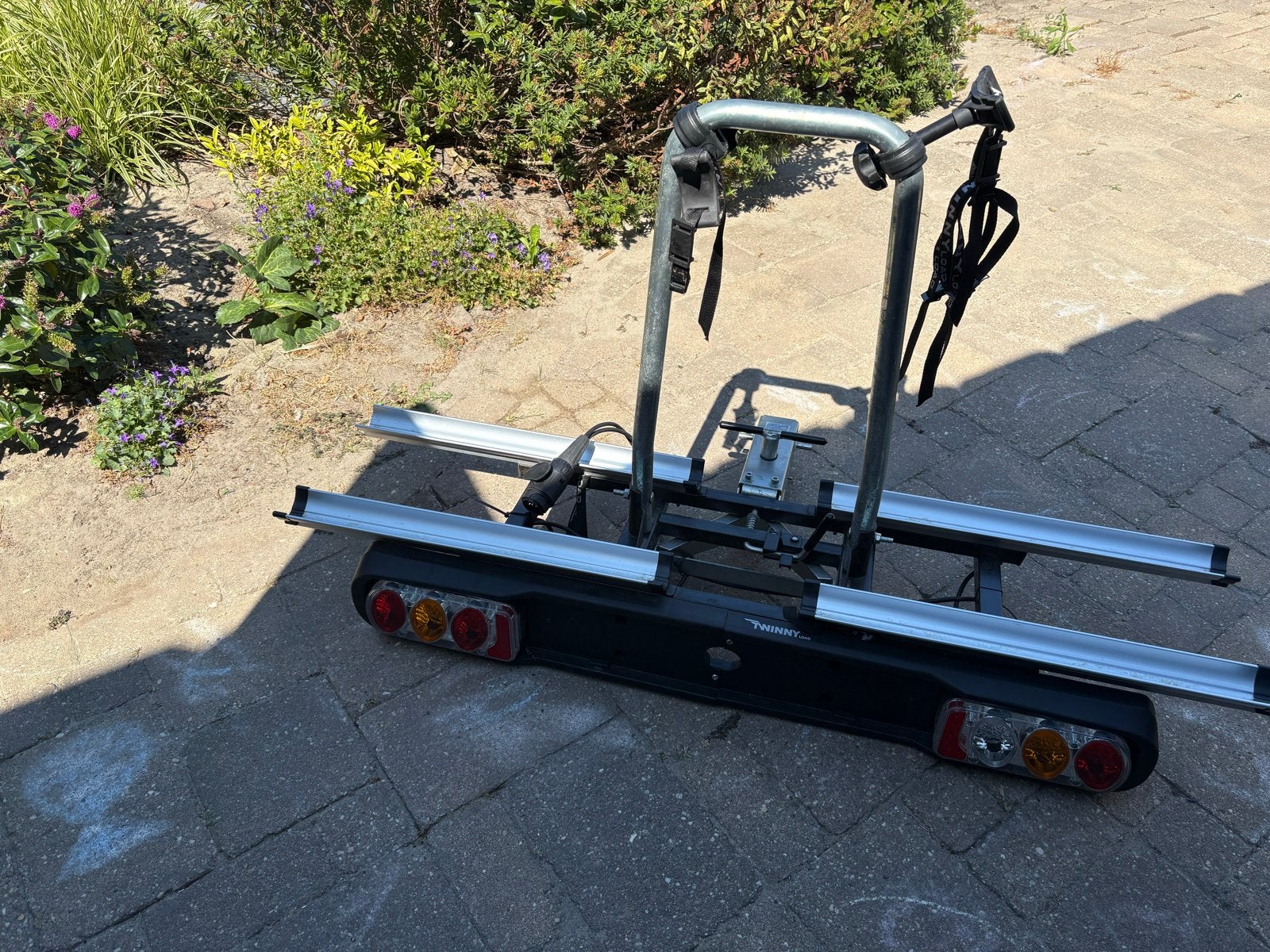 Twinny Load e-Carrier Base trekhaak fietsendrager, Auto diversen, Fietsendragers, Ophalen, Gebruikt, 2 fietsen, Trekhaakdrager