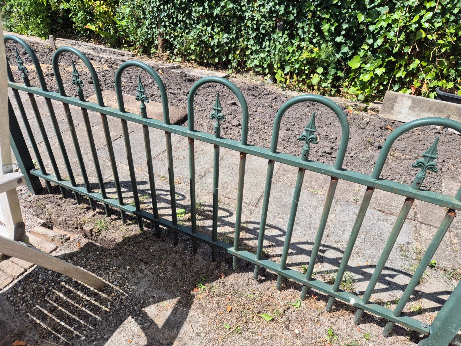 Metalen tuinhekje - Groen sierhekwerk, Ophalen, Gebruikt, IJzer, Sierhekwerk