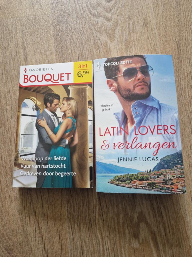 Harlequin boeken ♡ vakantie pocket ♡ 2 stuks voor € 1,50, Ophalen of Verzenden, Gelezen