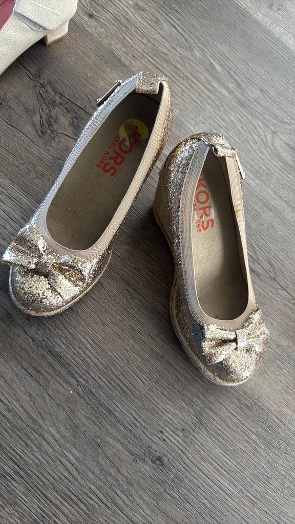 Michael Korst meisjes schoenen /pump sleehak  maat 32/5 goud, Ophalen of Verzenden, Zo goed als nieuw, Zwart, Sandalen of Muiltjes