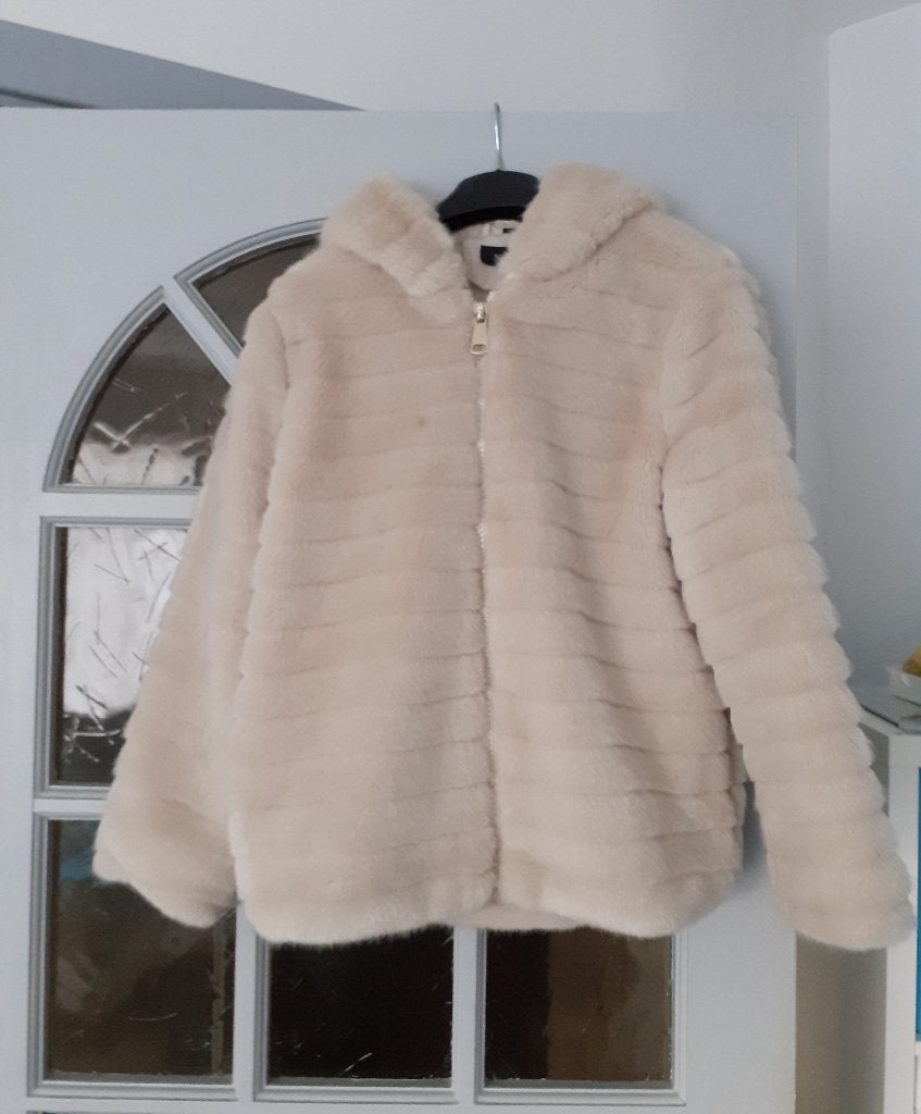 Beige Jas Maat S, Kleding | Dames, Ophalen of Verzenden, Zo goed als nieuw, Maat 38/40 (M), Beige