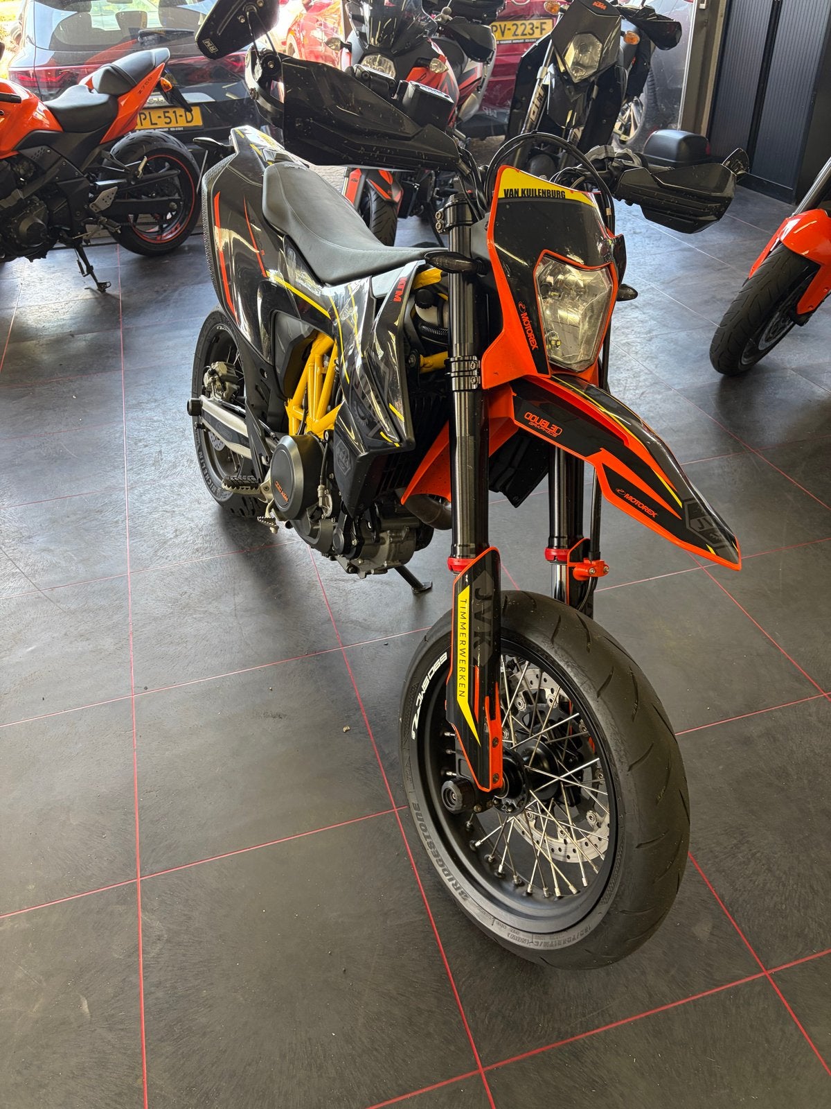 KTM 690 SMC R Supermoto - Perfecte staat, MIVV uitlaat, Motoren, Sportuitlaat, Meer dan 35 kW, Handgeschakeld, 1 cilinder