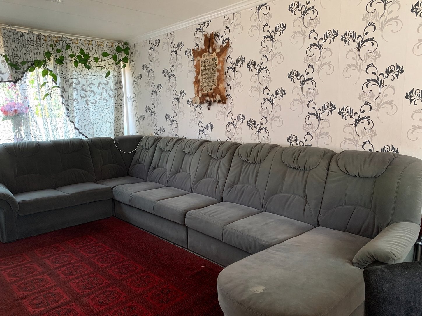 Comfortabele en ruime hoekbank - Ideaal voor grote woonkamer, Huis en Inrichting, Ophalen, Gebruikt, 100 tot 125 cm, Hoekbank