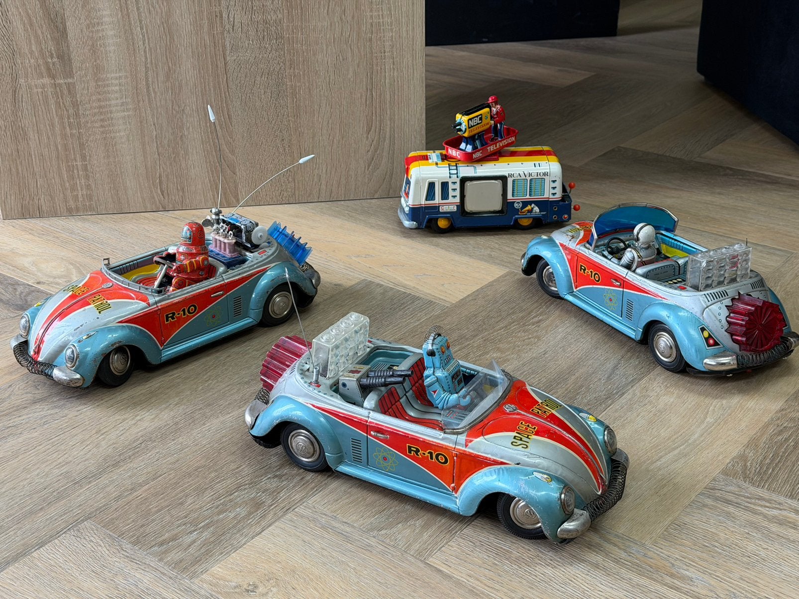 Nomura R-10 Space Patrol volkswagen Kever, Antiek en Kunst, Ophalen of Verzenden