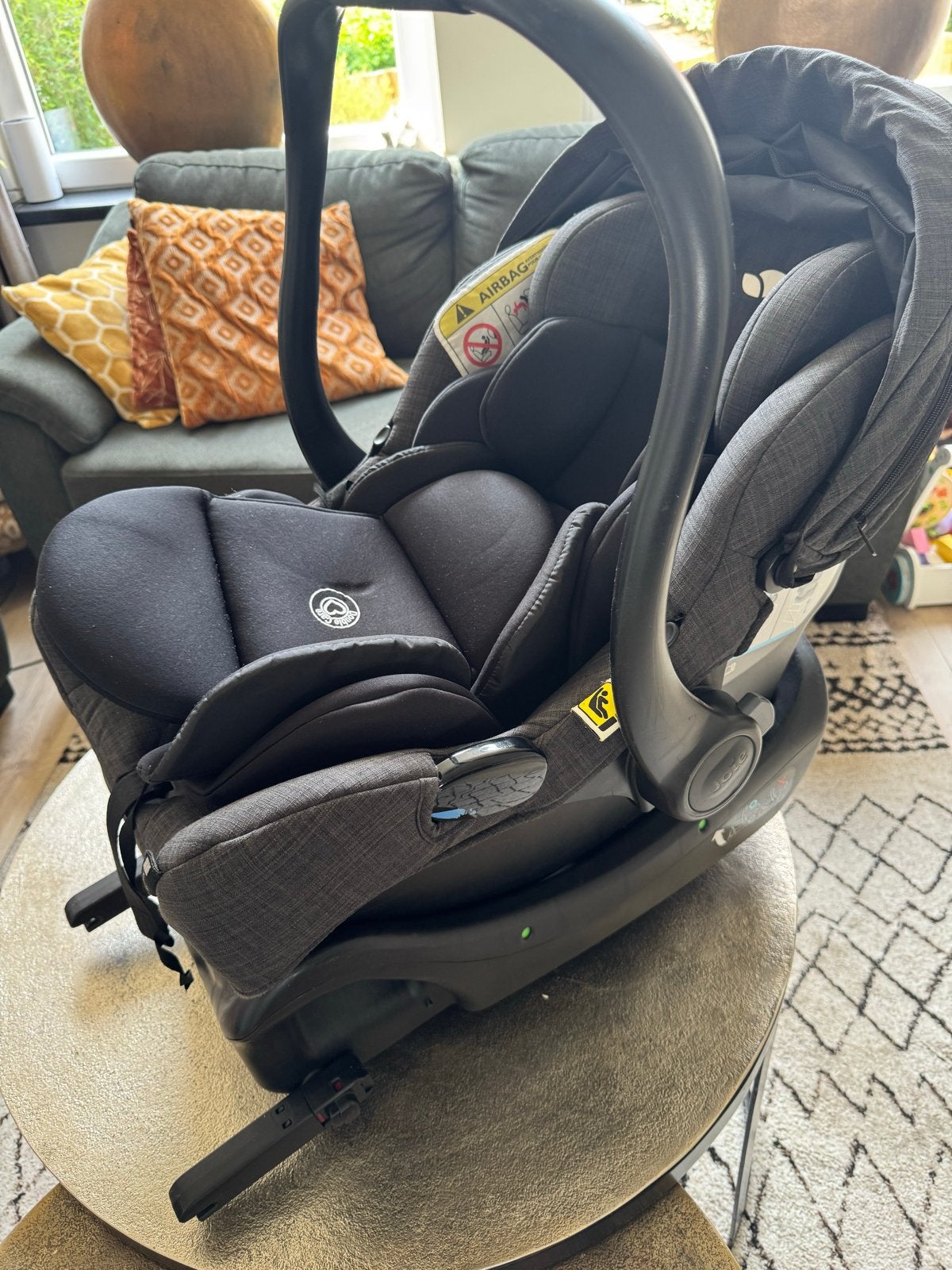 Joie i-Snug 2 i-Size autostoel met i-Base Advance, Autogordel of Isofix, Zijbescherming, Zo goed als nieuw, 0 t/m 13 kg
