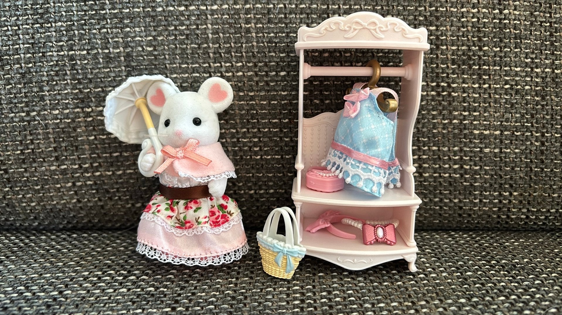 Sylvanian Families Town fashion playset, Verzamelen, Poppetjes en Figuurtjes, Ophalen of Verzenden, Zo goed als nieuw