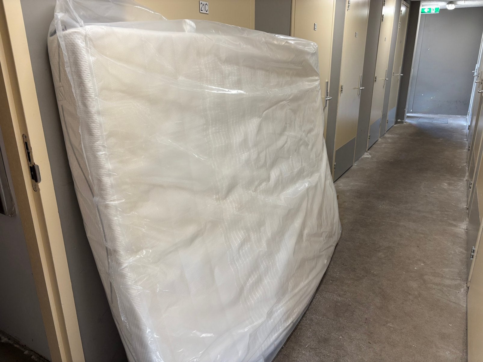 M line matras, Huis en Inrichting, Slaapkamer | Matrassen en Bedbodems, Ophalen, Matras, 200 cm, 160 cm