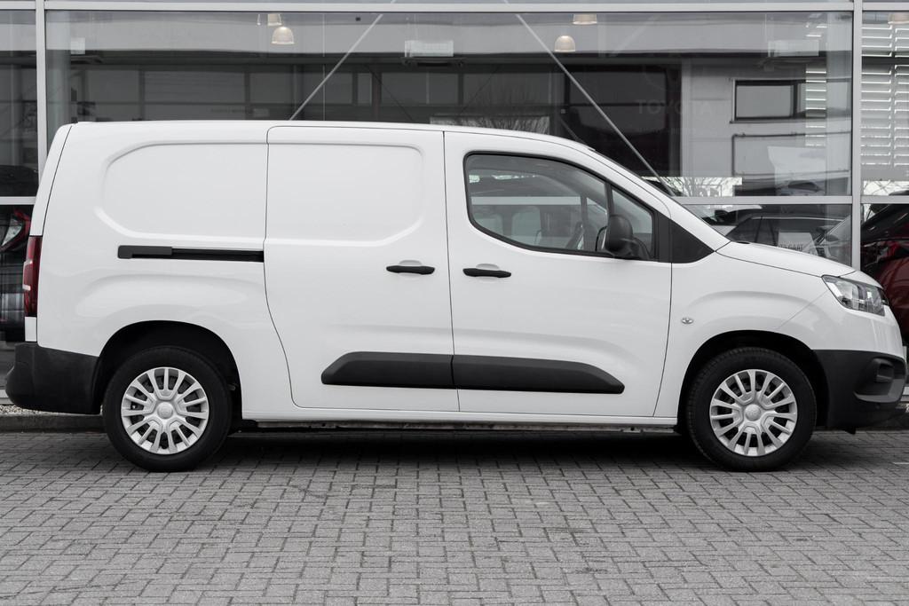 Toyota PROACE CITY 1.5 D-4D Navigator Long, Auto's, Bestelauto's, Stof, Gebruikt, Euro 6, 4 cilinders