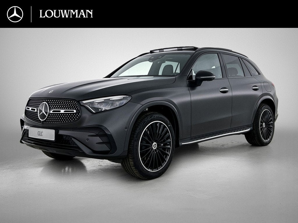 Mercedes-Benz GLC 300e 4MATIC Sport Edition | Premium | Nigh, Auto's, Automaat, Zwart, Automatische klimaatregeling, 313 pk