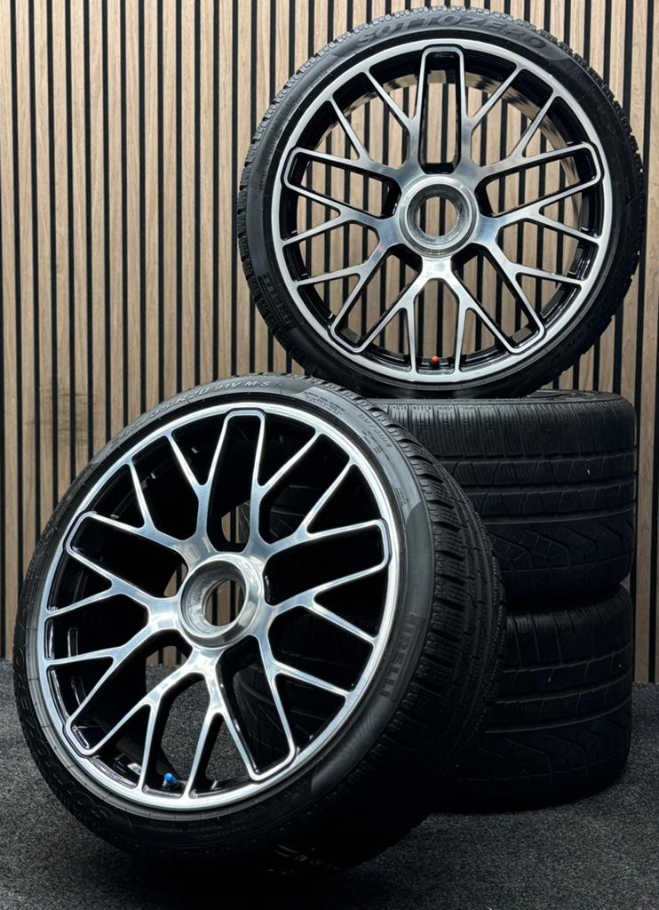 WINTER! Originele 20 inch Porsche 911 991 Turbo S Pirelli NO, Auto-onderdelen, Banden en Velgen, Banden en Velgen, Winterbanden