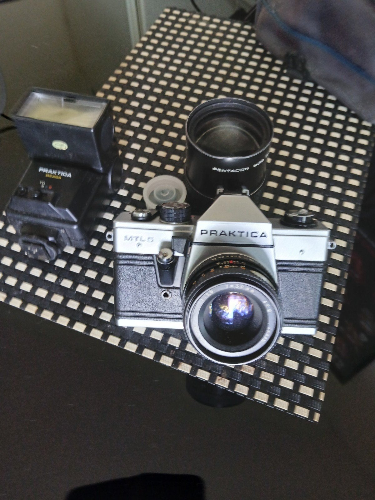 Praktica MTL 5 Spiegelreflexcamera met Pentacon lens, Audio, Tv en Foto, Fotocamera's Analoog, Ophalen of Verzenden, Spiegelreflex