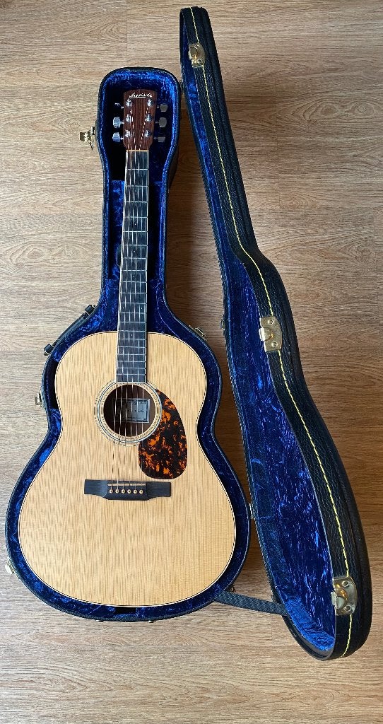 Larrivee L02, Ophalen, Zo goed als nieuw, Western- of Steelstringgitaar, Met koffer