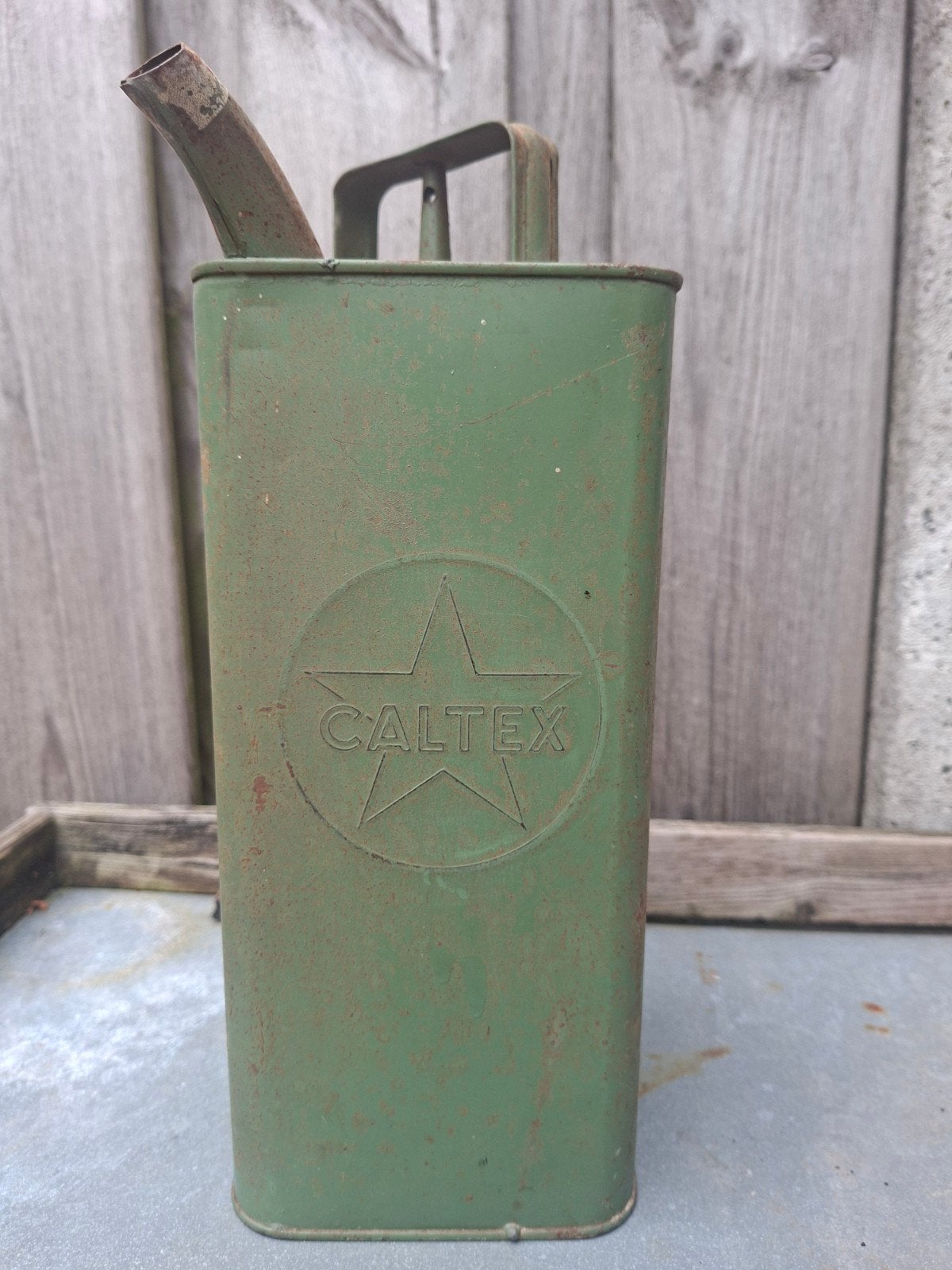 Caltex petrolium olie schenkkan jerrycan gaspump deco, Ophalen of Verzenden, Zo goed als nieuw, Overige, Overige merken