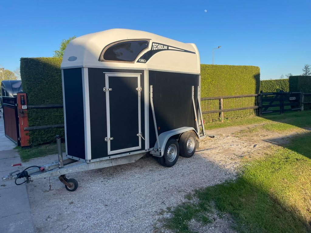 Atec 1,5 paards aluminium bodem paardentrailer trailer, Ophalen, Zo goed als nieuw, Aluminium