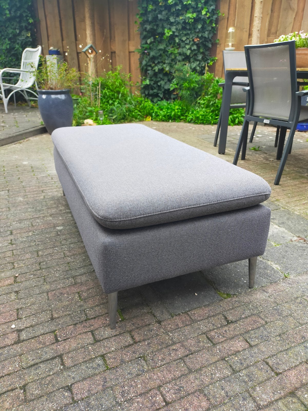 Hocker (klein bankje) stijlvol, Ophalen, Zo goed als nieuw, Rechthoekig