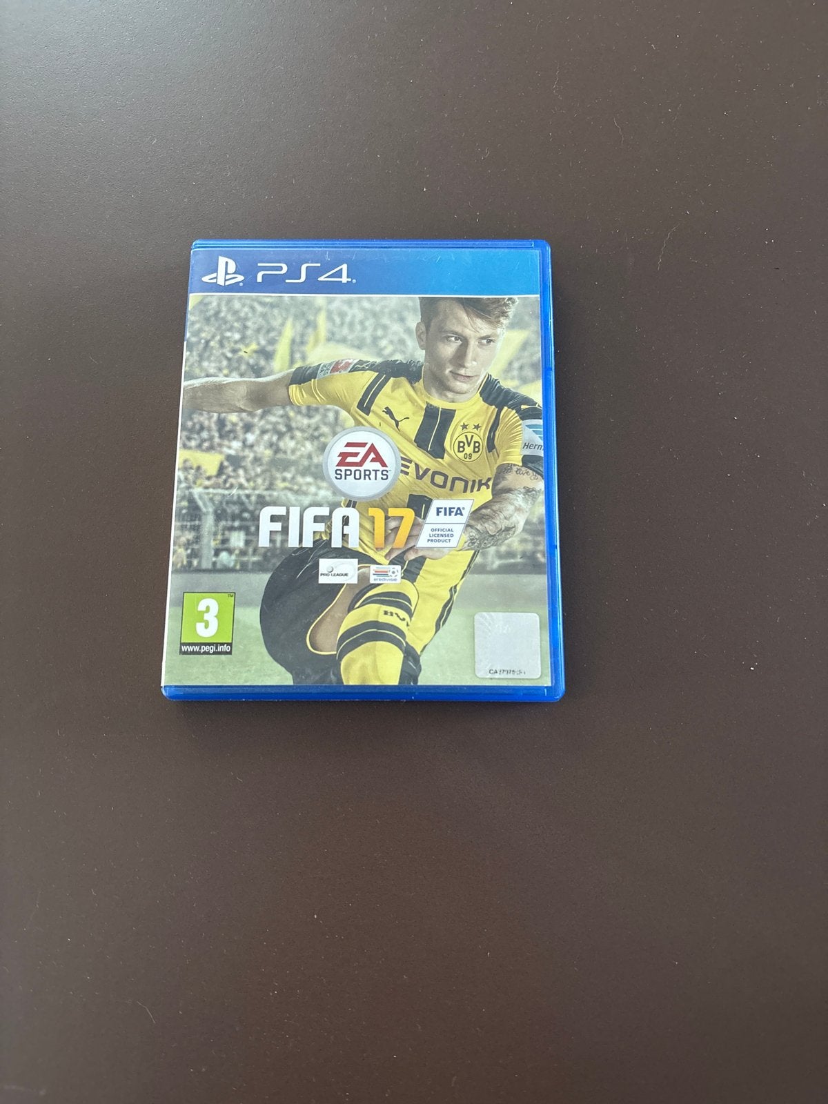 FIFA 17 PS4 - Zo goed als nieuw, 2 spelers, Eén computer, Ophalen of Verzenden, Zo goed als nieuw