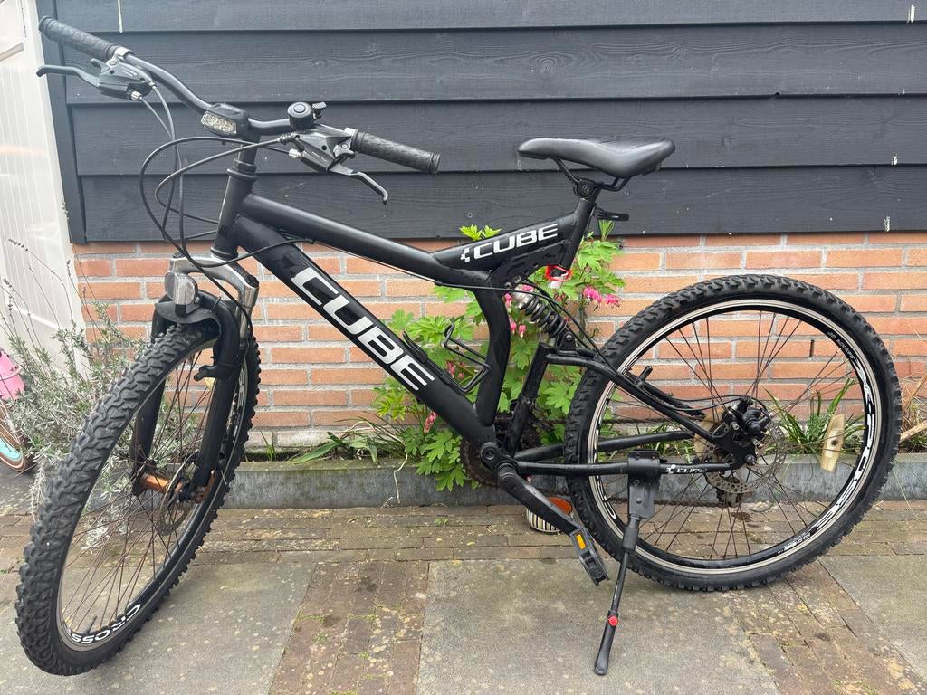 Cube mountainbike 26 inch - Full Suspension, Fietsen en Brommers, Gebruikt, 49 tot 53 cm, Schijfrem, Ophalen
