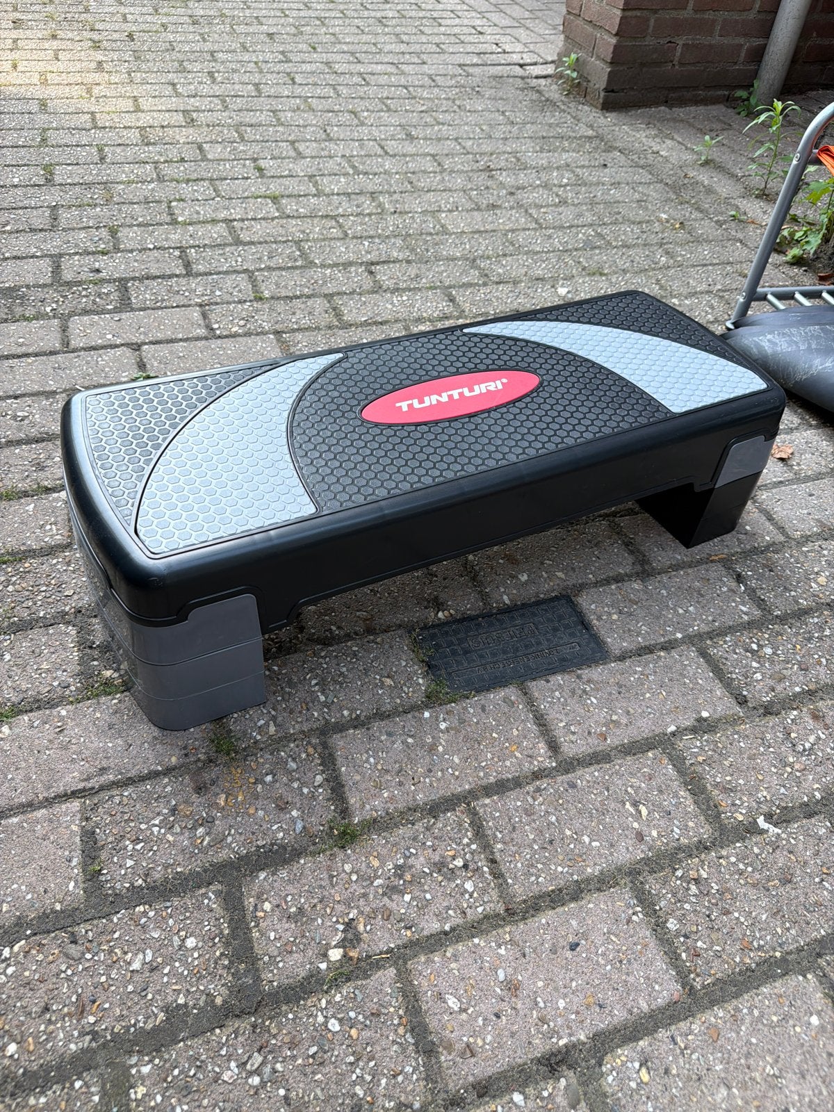 Tunturi Aerobic Fitness Step Z.G.A.N. - Verstelbaar, Ophalen, Zo goed als nieuw, Benen, Stepbank