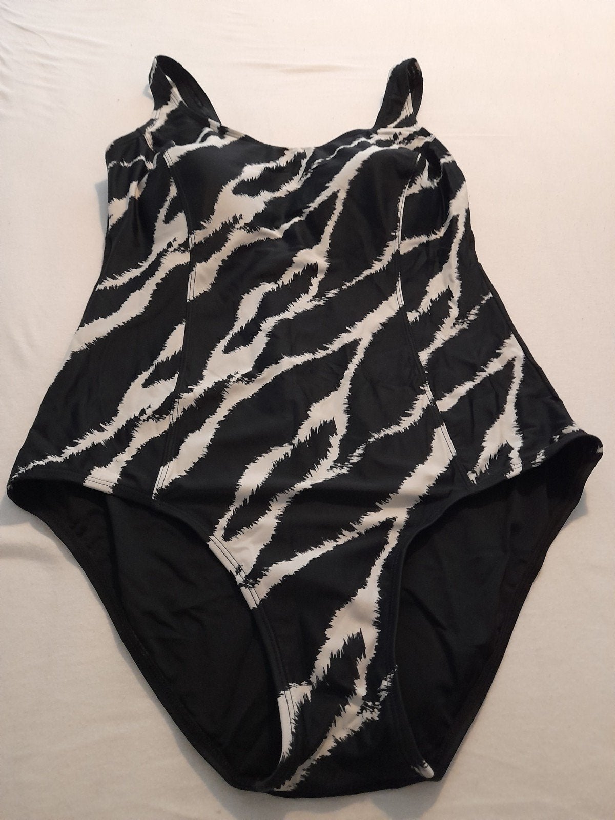 Te koop badpak Femilet D cup, Kleding | Dames, Ophalen of Verzenden, Zo goed als nieuw, Zwart, Badpak