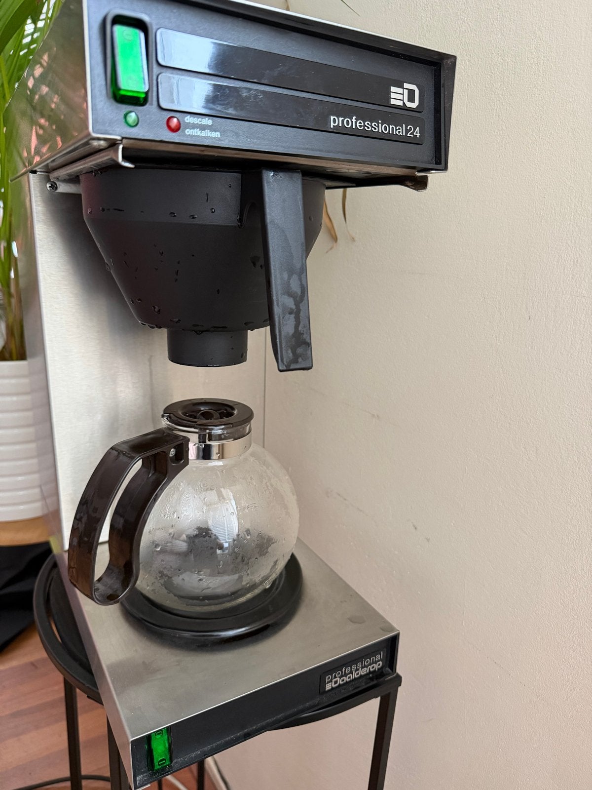 Daalderop Professional 24 koffiezetapparaat, Gebruikt, 10 kopjes of meer, Koffiemachine, Gemalen koffie