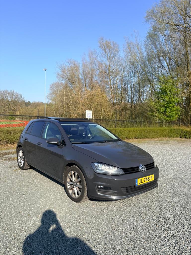 Volkswagen Golf 7 1.4 TSI – Urano Grey, Voorwielaandrijving, 4 cilinders, 49 €/maand, Handgeschakeld