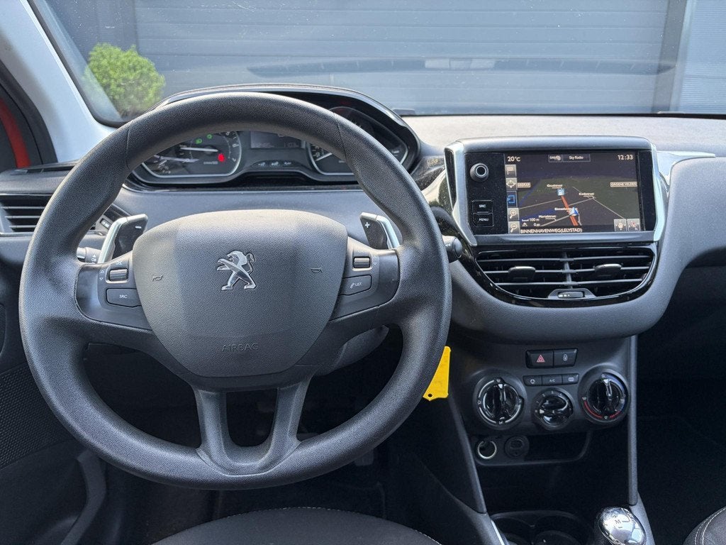 Peugeot 208 1.2 PureTech Active 2e Eigenaar,D-riem vv in 202, Auto's, Peugeot, Stof, Euro 6, 82 pk, Bluetooth