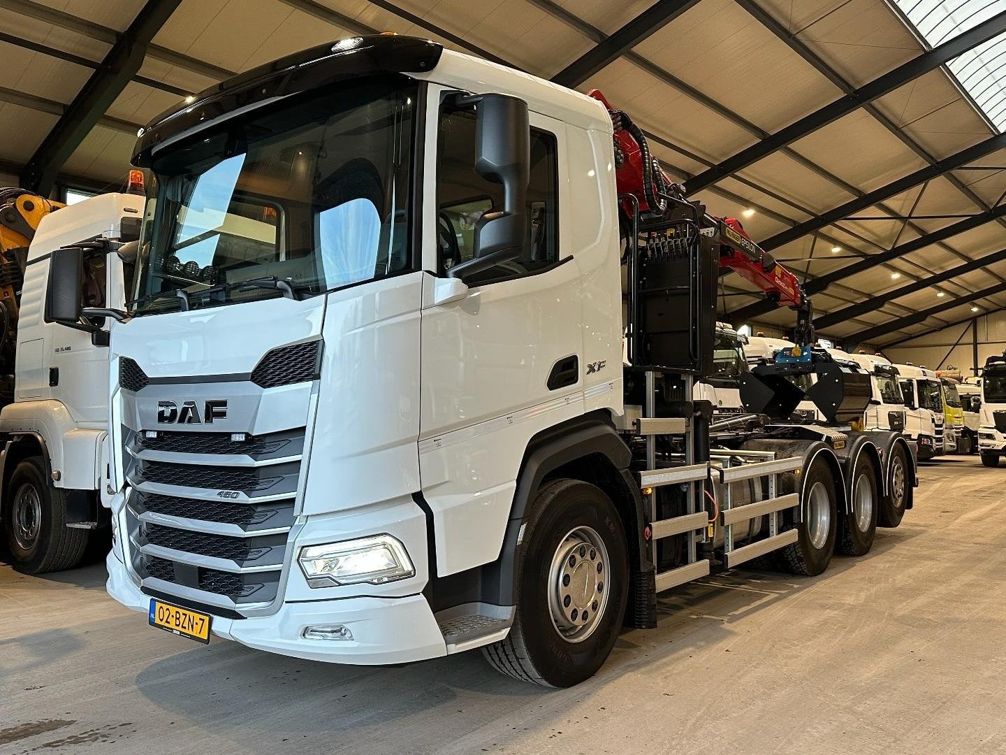 DAF XF480 8x4 TRIPLE Palfinger Z kraan/Afstandsbediening/HAA, Automaat, Euro 6, Overige kleuren, Bedrijf