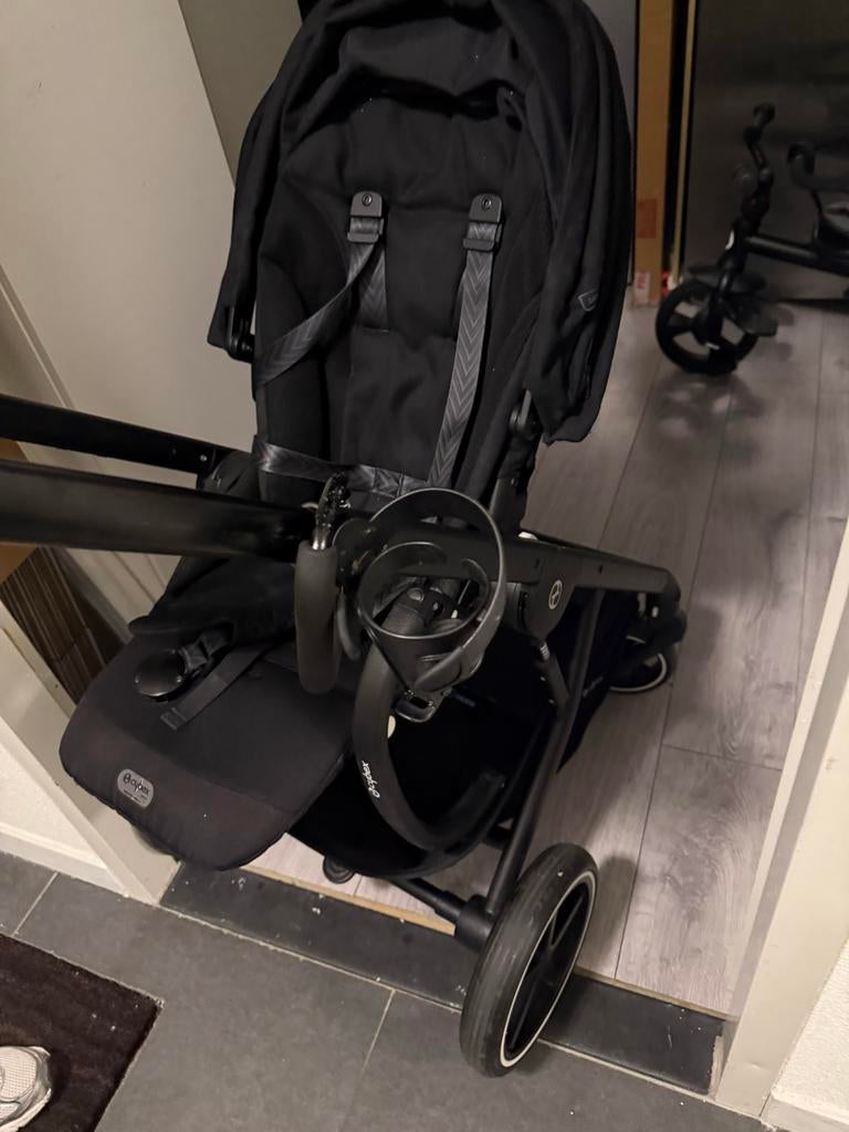 Cybex kinderwagen zwart, Gebruikt, Verstelbare duwstang, Ophalen, Kinderwagen