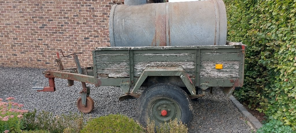 Waterton op een kar met trekhaak voor SUV, Ophalen, Overige materialen, Gebruikt, Met kraantje