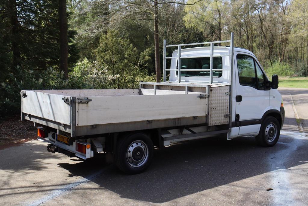 Renault Master T35 2.5 dCi L2H1 2007 | Trekhaak | Elektrisch, Voorwielaandrijving, Stof, Gebruikt, 4 cilinders