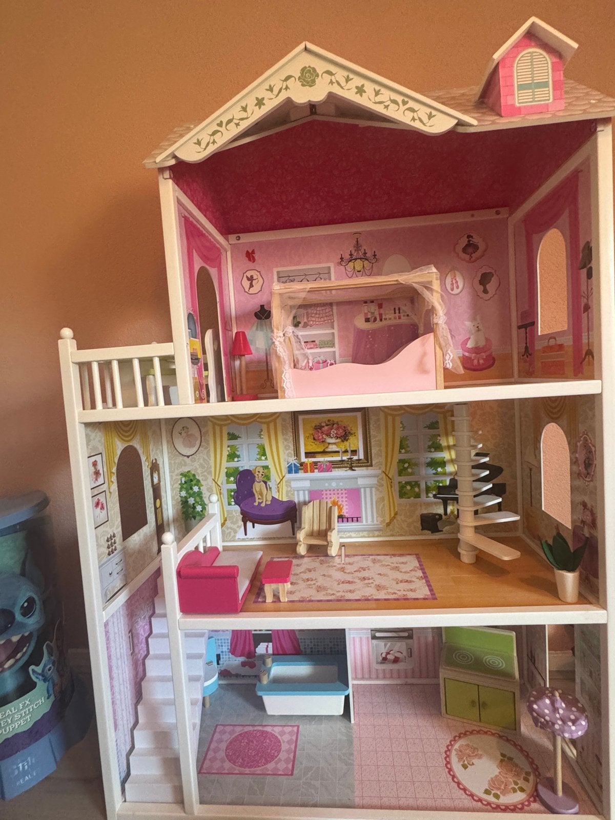 Groot barbie poppenhuis met meubels en accessoires, Ophalen, Zo goed als nieuw, Poppenhuis