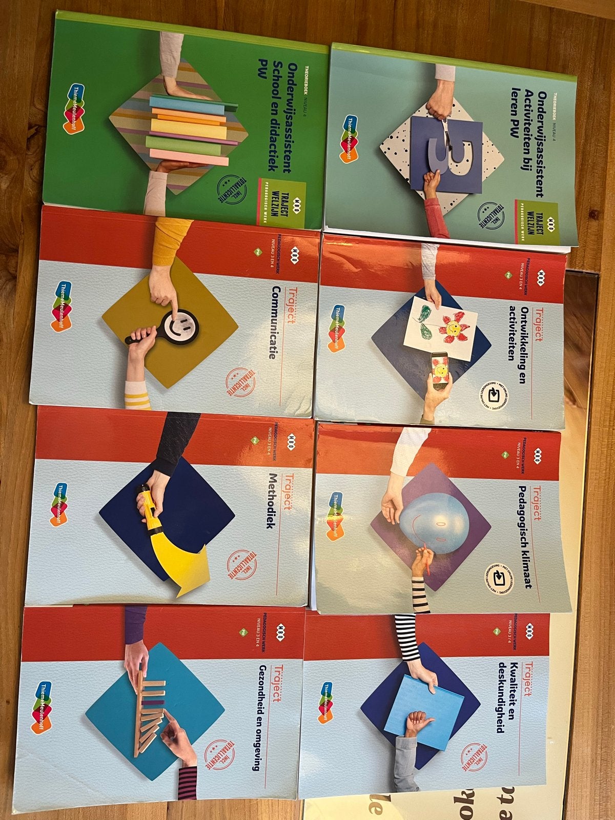 Schoolboeken opleiding onderwijsassistent (O.A.), Ophalen of Verzenden, Beta, Gelezen, MBO